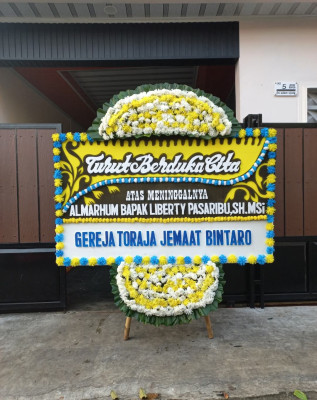 Papan Bunga Duka di Long Hubung