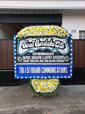 Papan Bunga Duka di Long Hubung